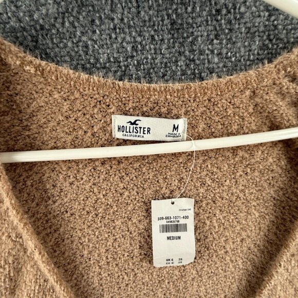 NWT Hollister Women Cardigan Sweater Medium Super Soft Knit Cropped Oversized - Picture 11 of 13